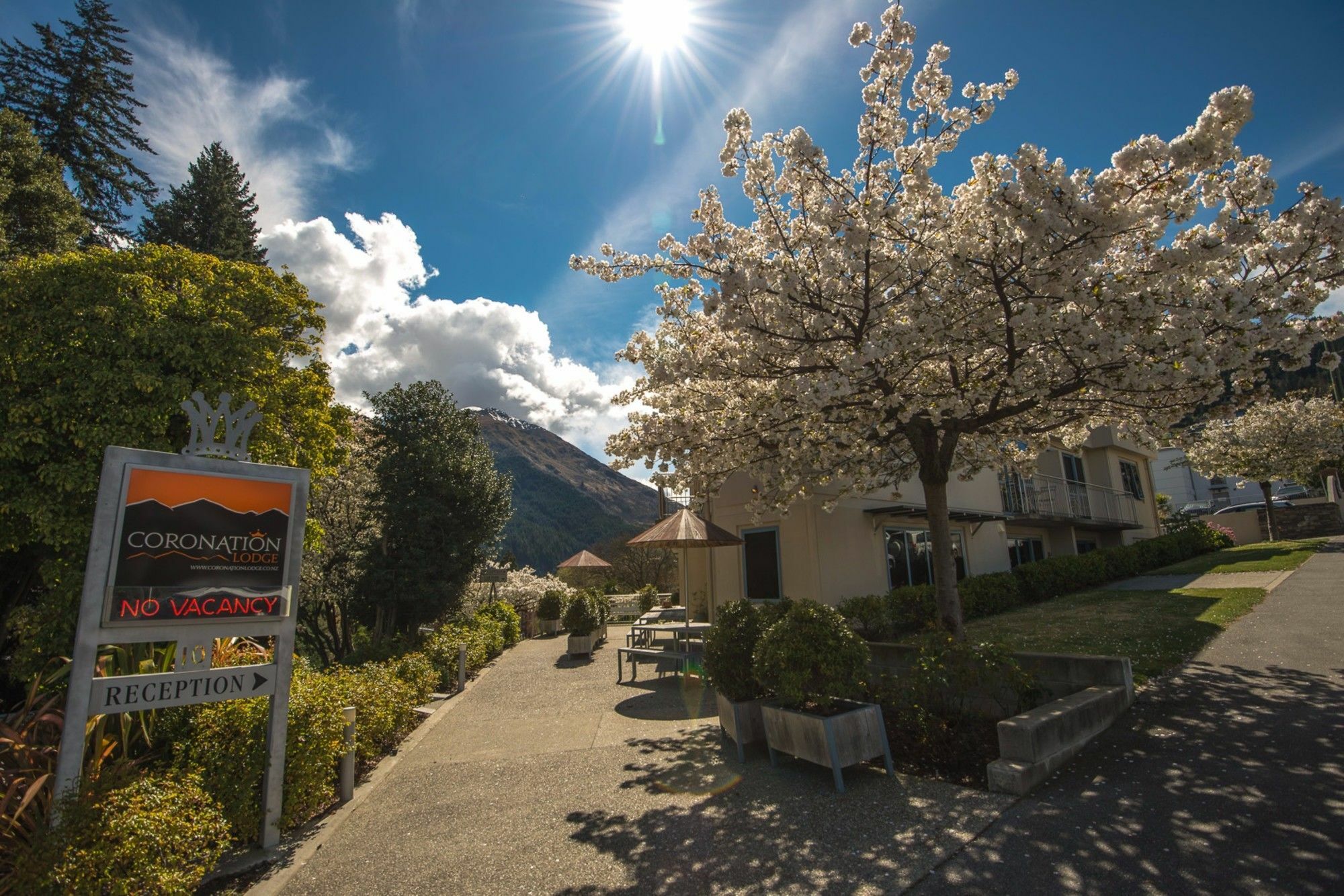 Coronation Lodge Queenstown Exterior photo